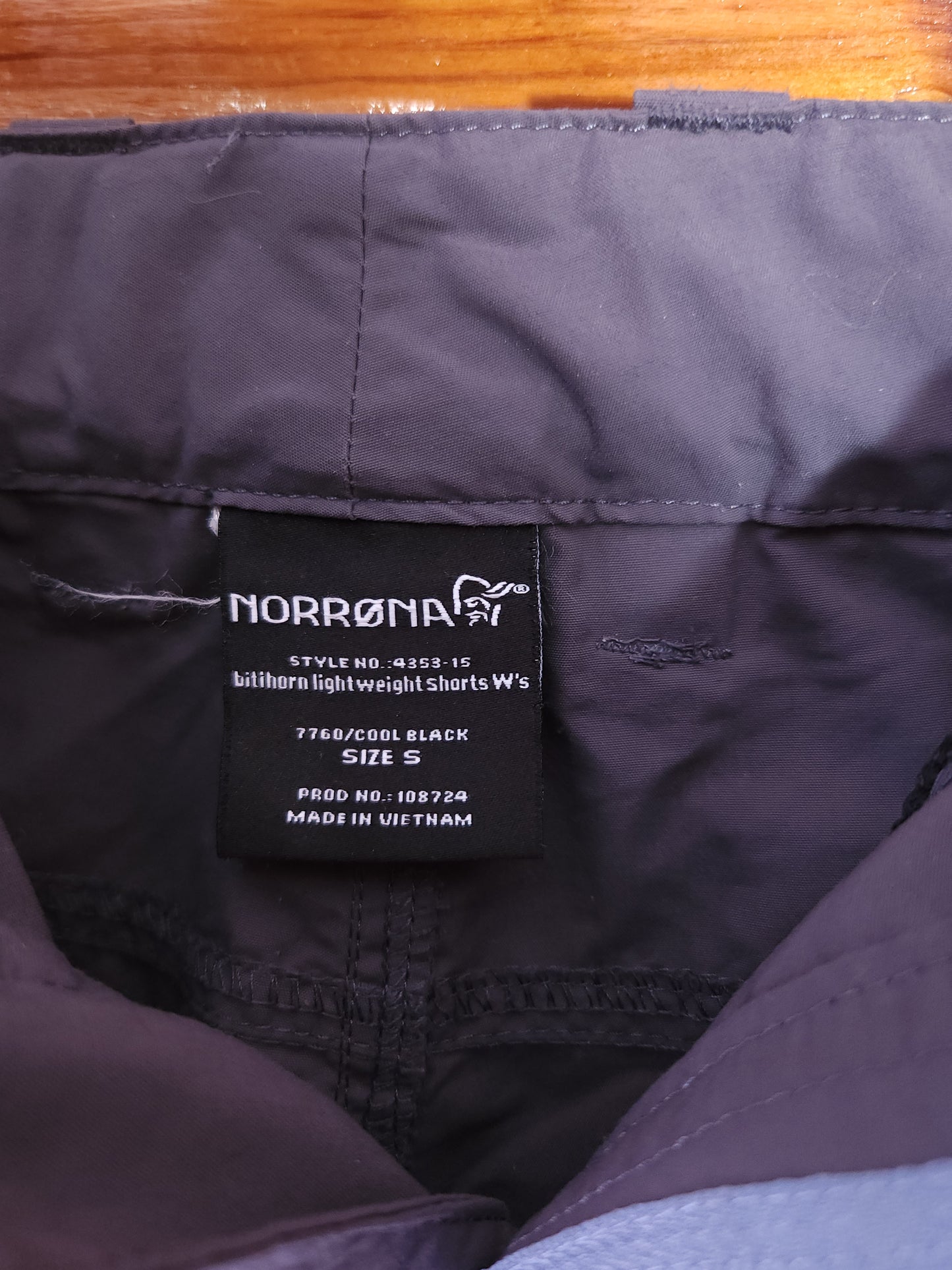 Norrona SoftShell Къси Панталони Дамски S