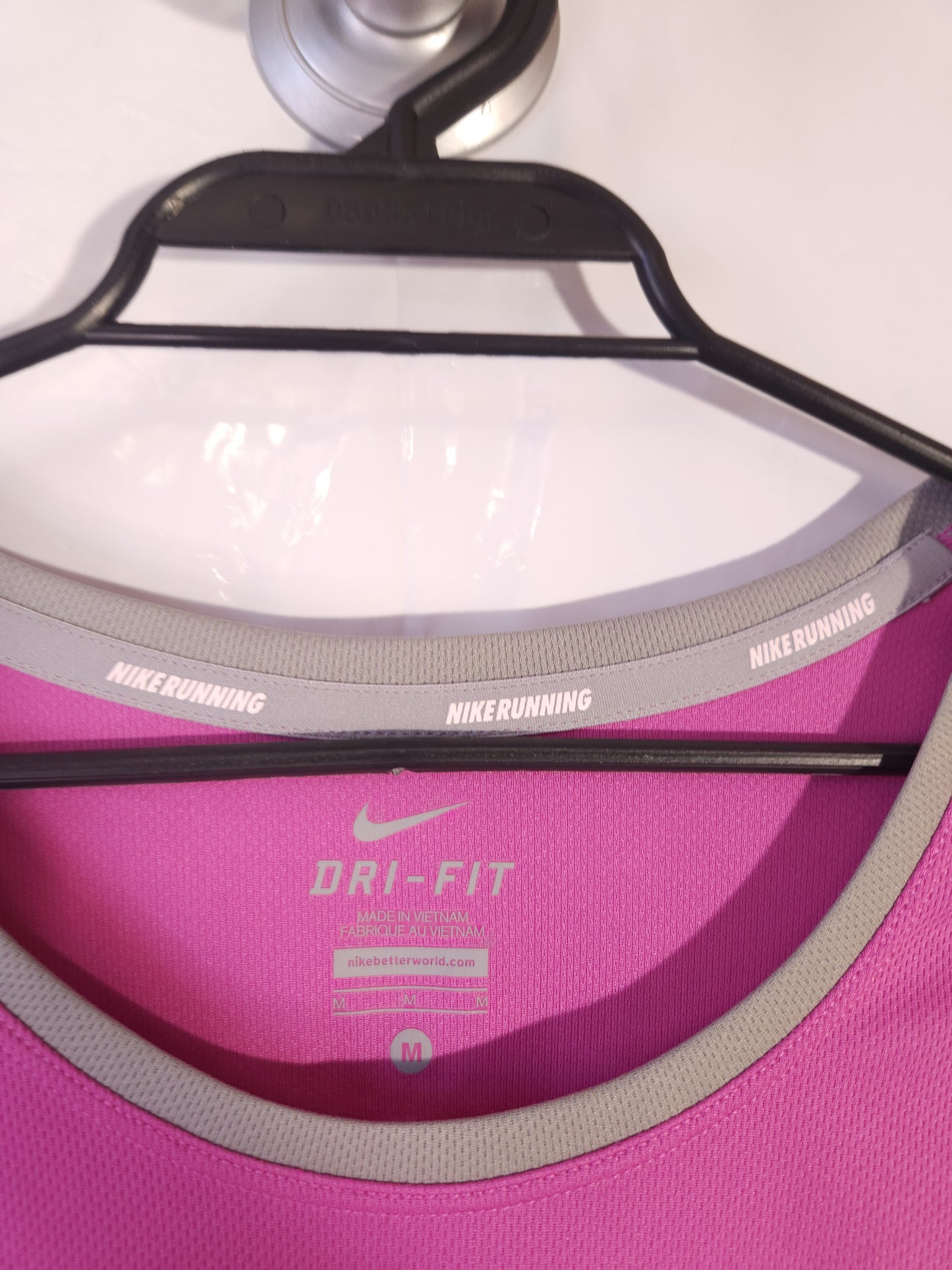 NIKE Dri-Fit Тениска/Дамска М