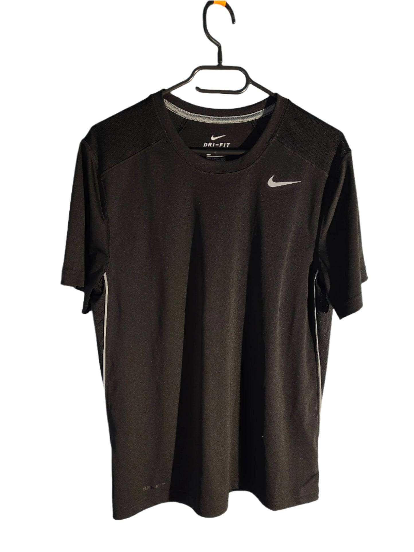 NIKE Dri-Fit Тениска/Мъжка М