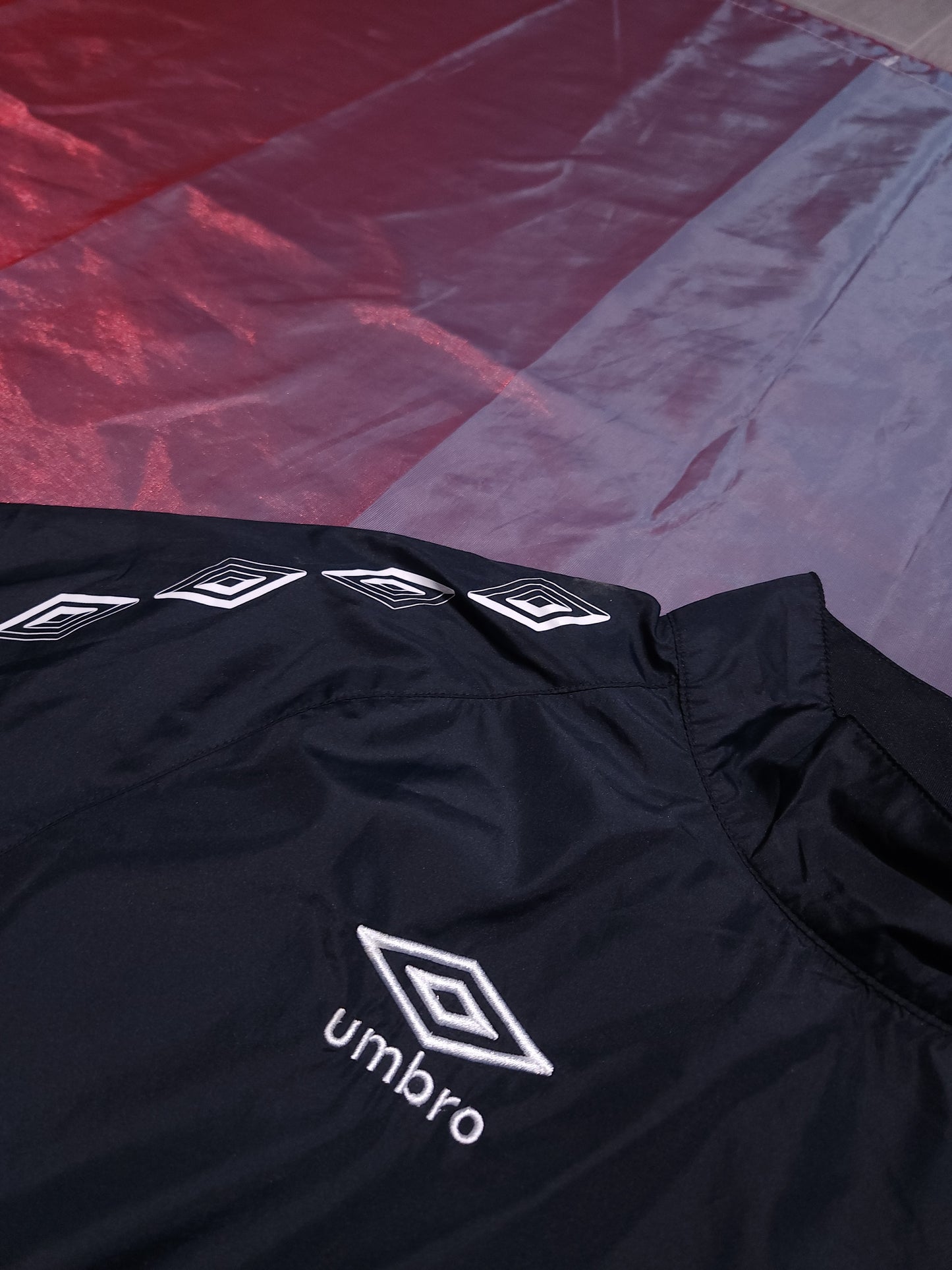 UMBRO Ветровка/Дамска S