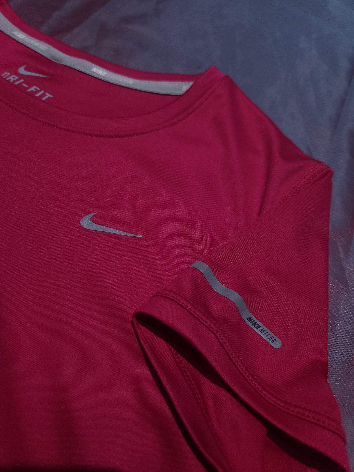 NIKE Dri-Fit Тениска/Дамска М