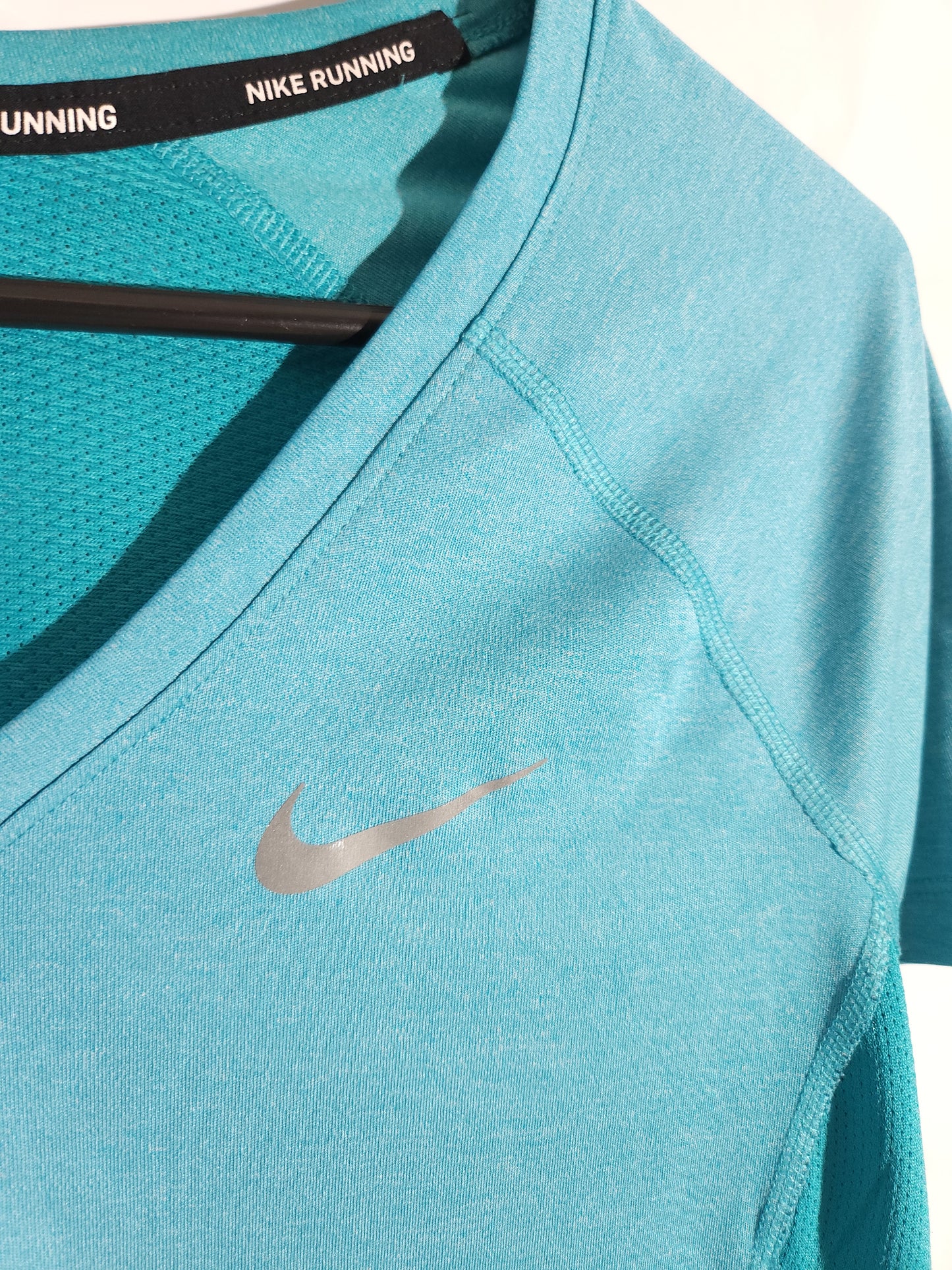 NIKE Dri-Fit Тениска/Дамска L