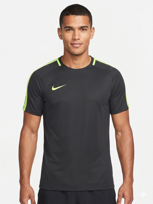 NIKE Dri-FIt Тениска/Мъжка L