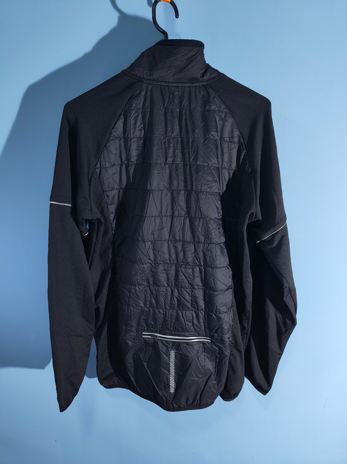 Endurance Горнище/Яке Мъжко M