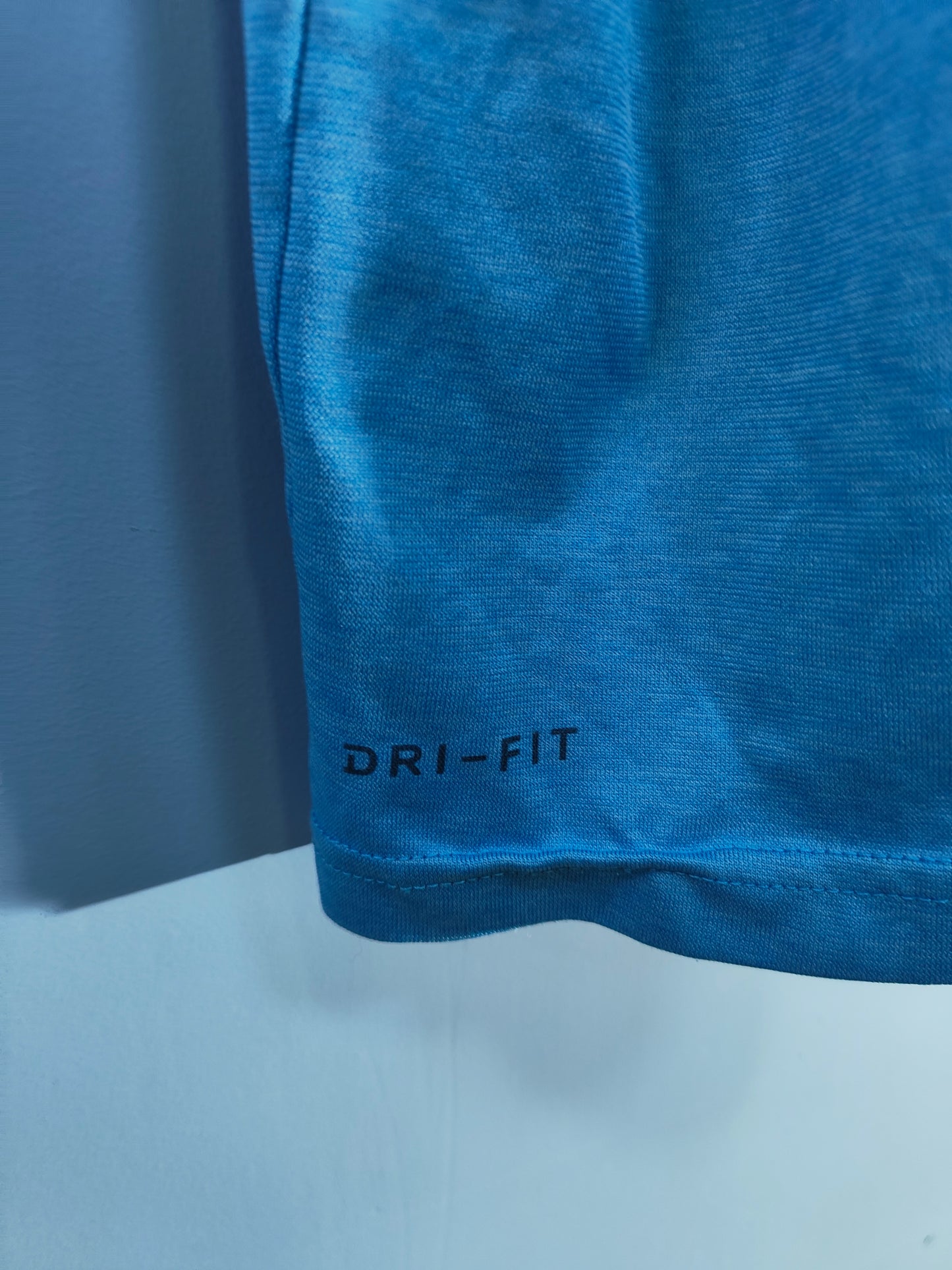 NIKE Dri-Fit Тениска/Мъжка L